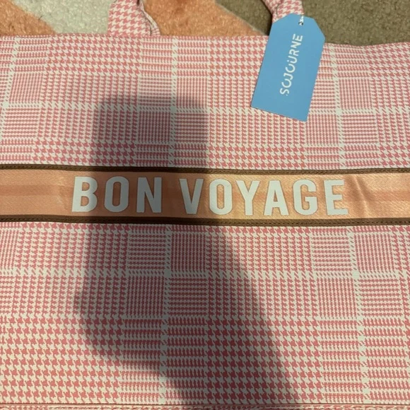 Sojourne Luggage “Bonjour” Pink Checkered Tote Bag NWT*** - Picture 3 of 8